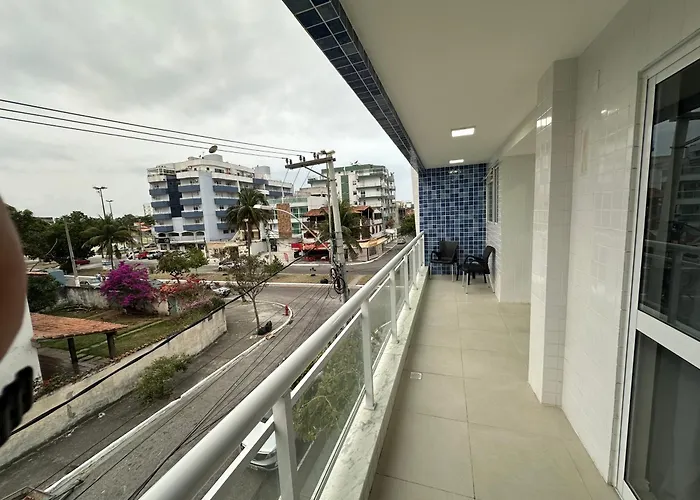 Novo e aconchegante próximo a praia